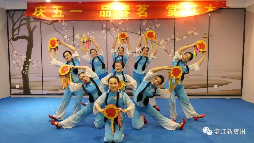 湛江家具城(旗袍与红木交相辉映成为最美的相遇)插图10 湛江家具城(旗袍与红木交相辉映成为最美的相遇)